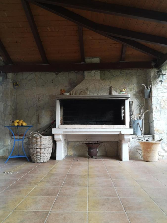 Villa Lena Entire Cottage Kalamaki  Luaran gambar