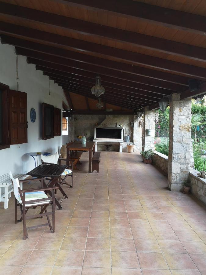 Villa Lena Entire Cottage Kalamaki  Luaran gambar