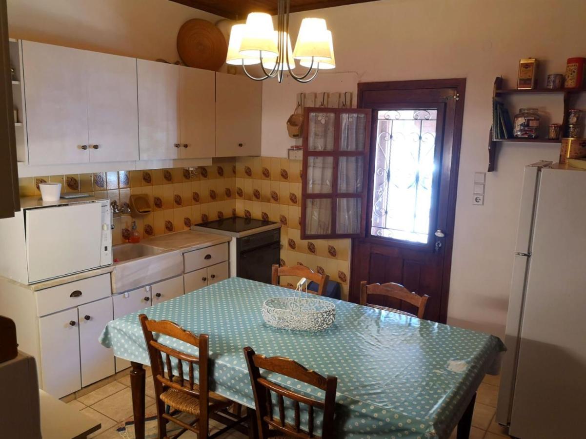 Villa Lena Entire Cottage Kalamaki  Luaran gambar