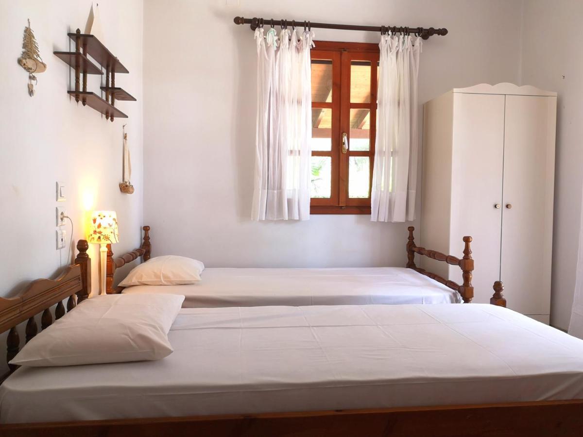 Villa Lena Entire Cottage Kalamaki  Luaran gambar